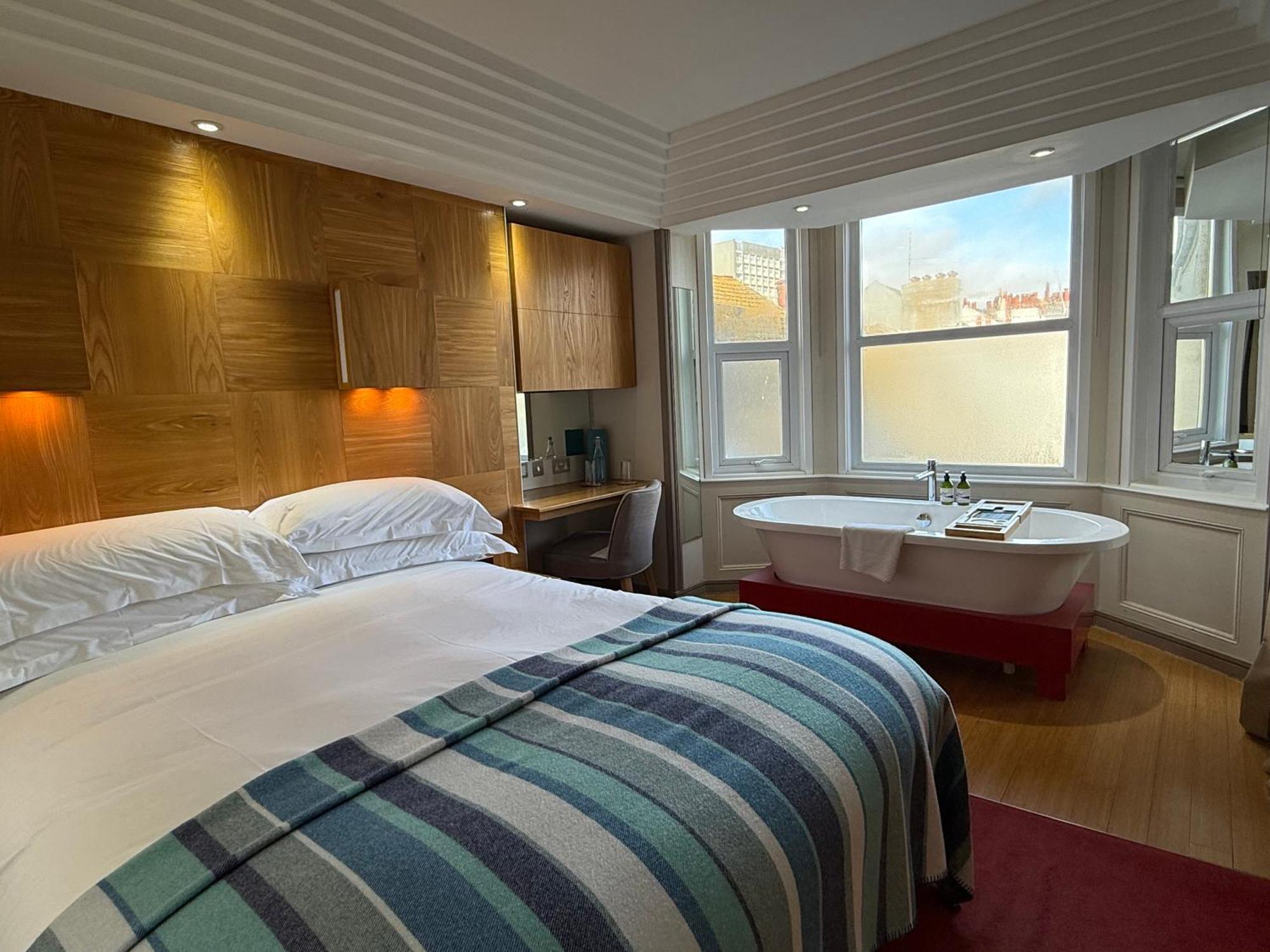 Drakes Hotel Brighton Room photo